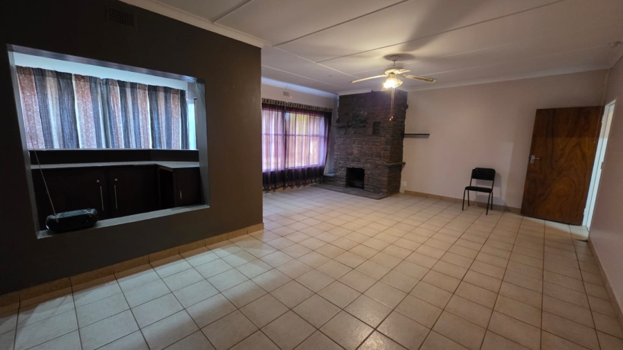 4 Bedroom Property for Sale in Songloed North West